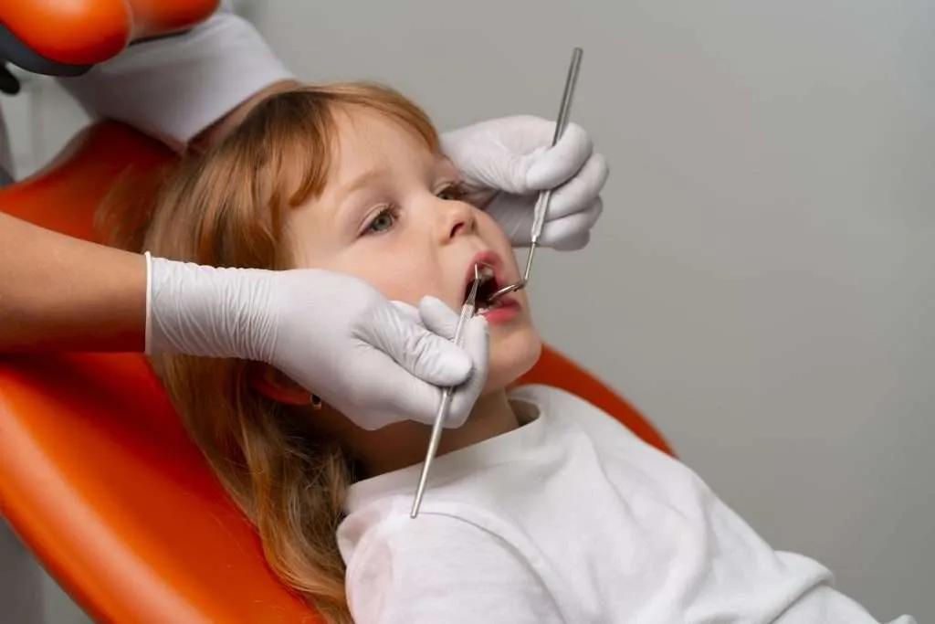 Safe and effective pediatric teeth cleaning for kids in Lansdowne